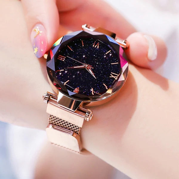 Montre Femme “Stella Crystal” – Cadran Galaxie & Bracelet Magnétique Doré