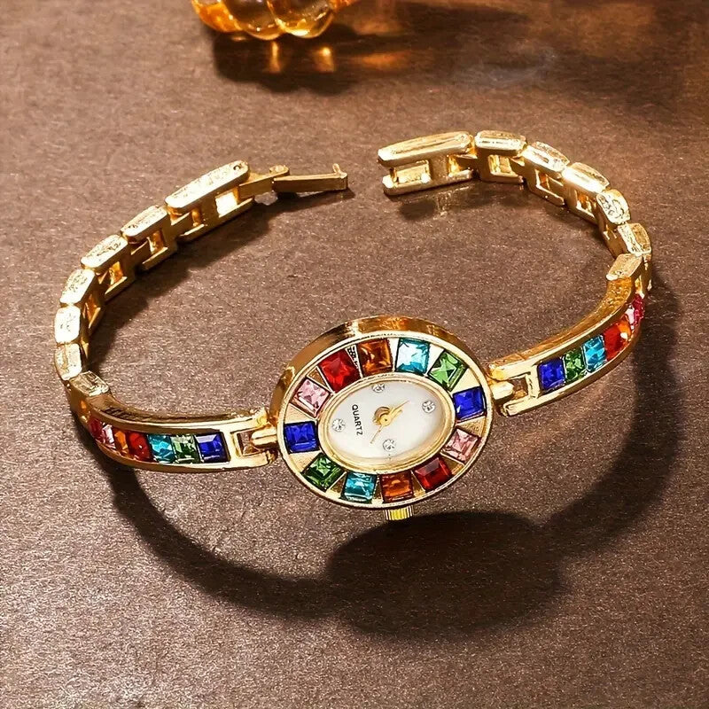 ✨ Montre Femme “Golden Rainbow Luxe” – Bracelet Or & Cristaux Multicolores