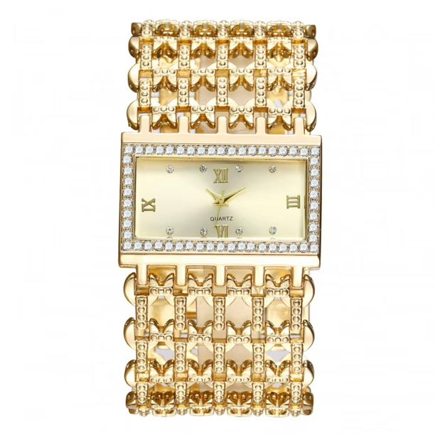 ✨ Montre Femme “Royal Chain Gold” – Bracelet à Maillons Luxe & Cadran Rectangulaire Cristallisé
