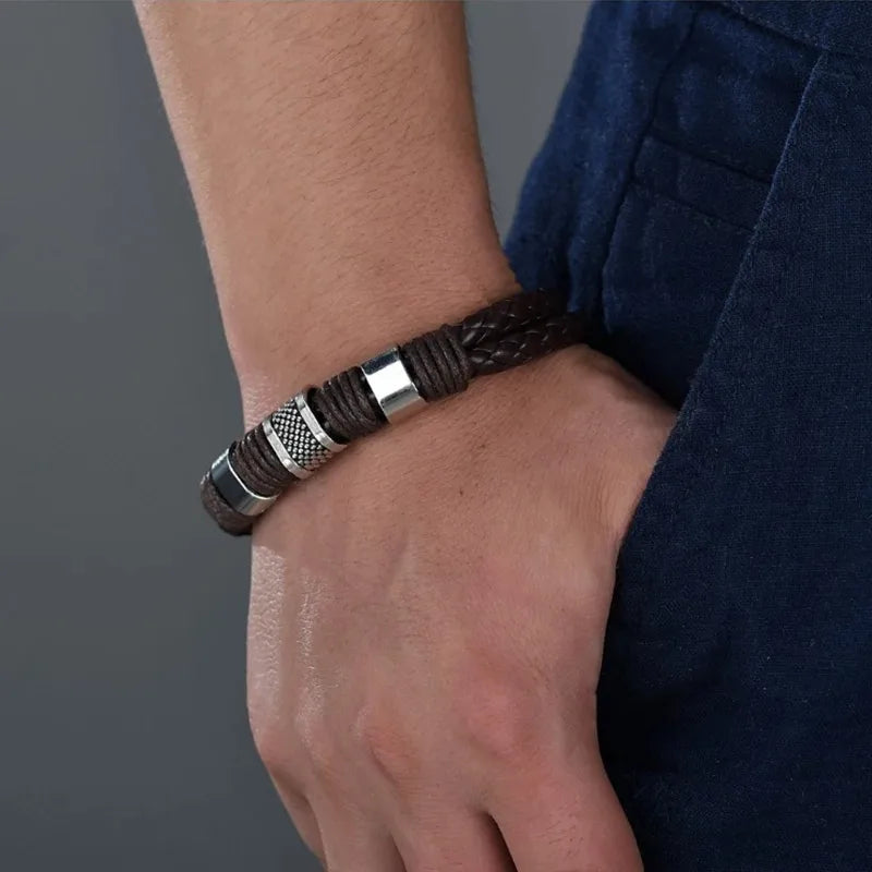 🤎 Bracelet Homme – Cuir Tressé Marron & Acier Inoxydable