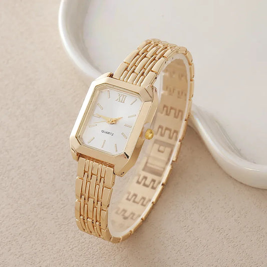 Montre Femme Élégance Dorée – Cadran Blanc Rectangulaire