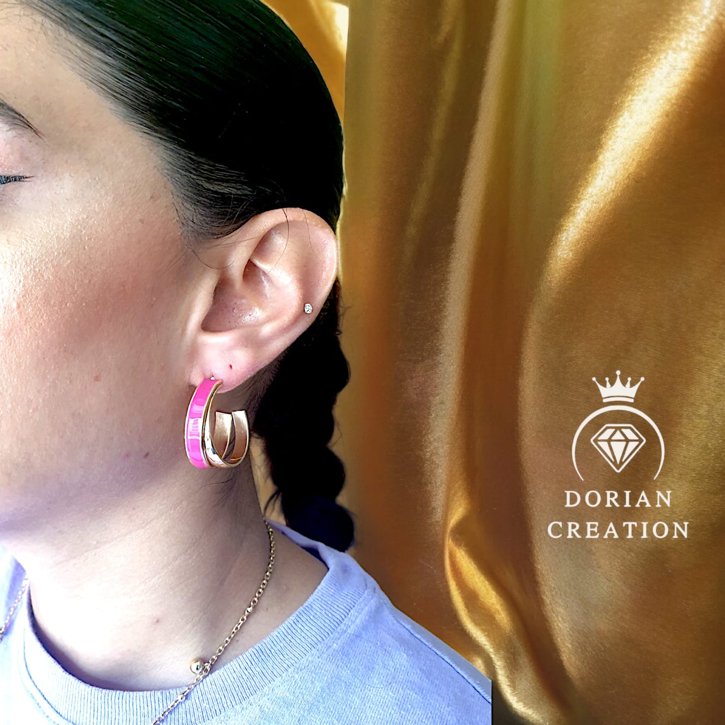 Boucle d'oreilles demi-créole rose & dorée